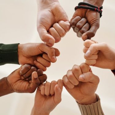 bhti-hands-circle